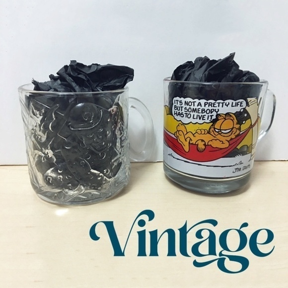Two 2 X McDonalds Vintage Collector Mugs Riddler and Garfield - Picture 1 of 12